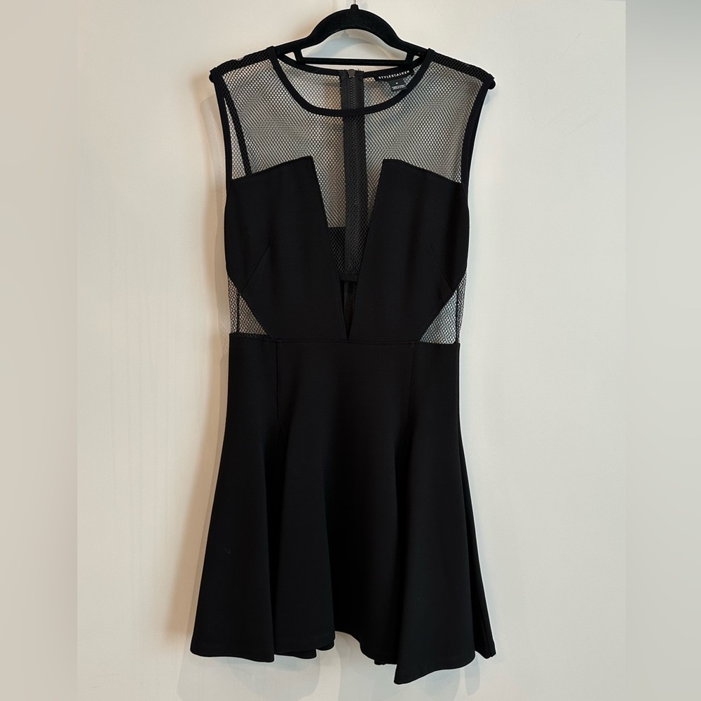 StyleStalker Women’s Black Mesh Panel Short Dress, Size: Medium